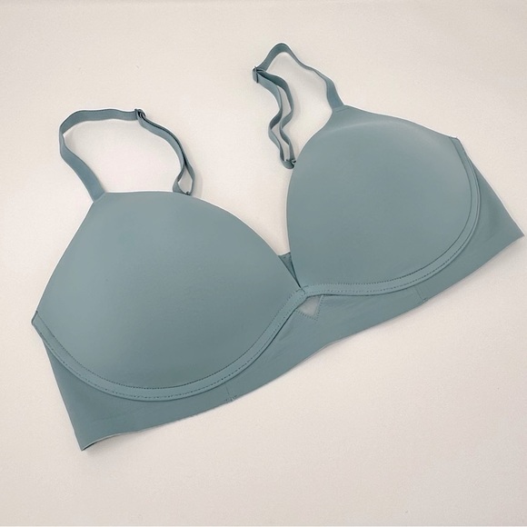 Maidenform Other - Maidenform bra 38D